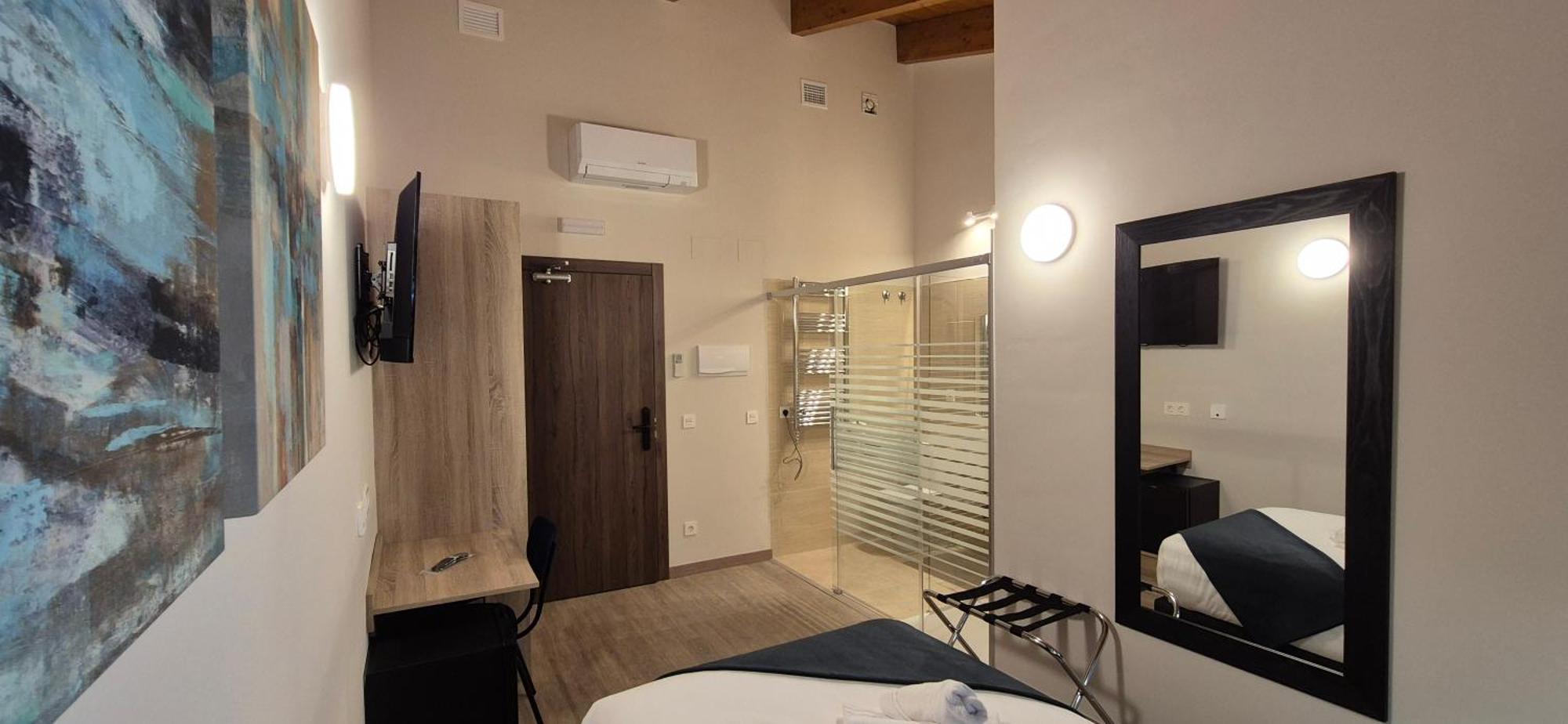 Vineam Hotel La Muela  Exterior photo